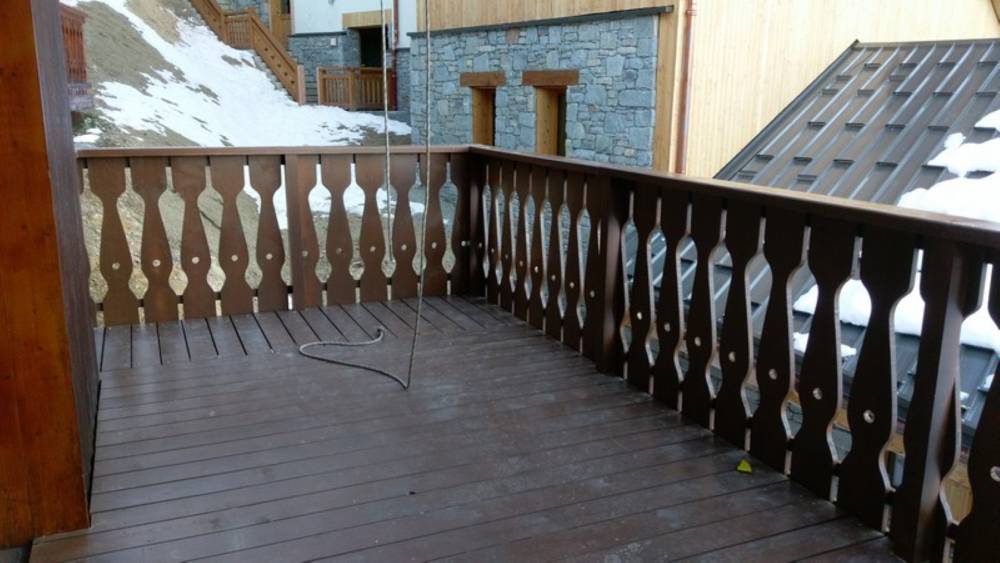 entreprise-de-peinture-aime-la-plagne-balcon